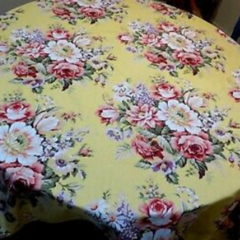 Ralph Lauren Sophie Brooke Tablecloth